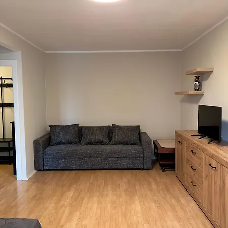 Cozy Near Kadriorg, Airport 2 Km Apartament
