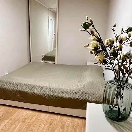 Cozy Near Kadriorg, Airport 2 Km Ταλίν