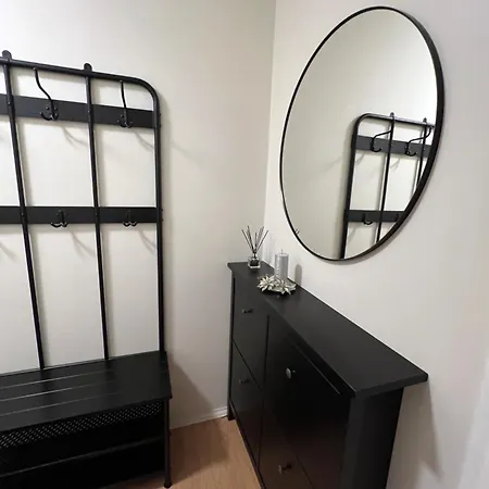 Cozy Near Kadriorg, Airport 2 Km Lägenhet