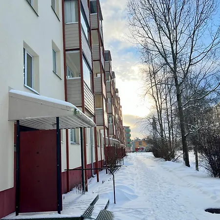 Cozy Near Kadriorg, Airport 2 Km Lägenhet